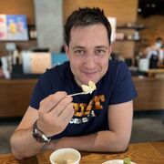  ,   Vlad, 30 ,   ,   