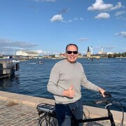  ,   Ryan mcgrath, 52 ,   c 