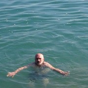  ,   Artur, 46 ,   