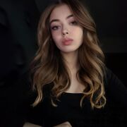  , 