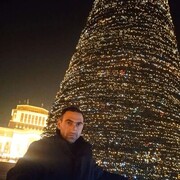 ,   Artur, 39 ,   ,   