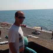  ,   Tyom, 45 ,   