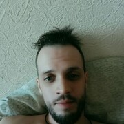  ,   Andrew, 32 ,   ,   , c , 