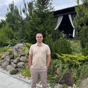  ,  Mikki, 29