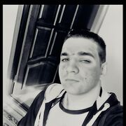  ,   Eugen, 32 ,   ,   