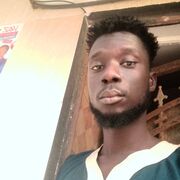  ,  Mouhamed, 28