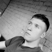  ,  Larion, 22