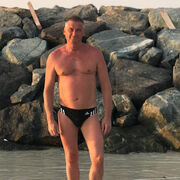  ,   Alberto, 60 ,     , c 