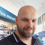  ,   Valery, 44 ,   ,   