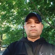  ,  Sherxon, 44