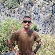  ,   Alex, 37 ,   ,   