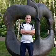  ,   Denis , 47 ,   c 