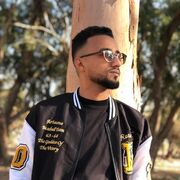  ,  Mouhib, 26
