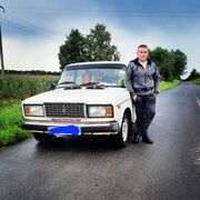  ,  Zekson, 29