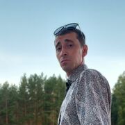  ,   Vladimir, 39 ,  