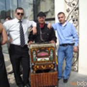  ,   Levan, 48 ,   