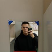  ,  Umar, 22