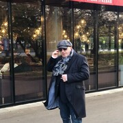  ,   Simon, 51 ,   ,   