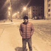  ,  Giorgi, 32