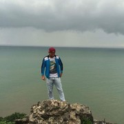  ,   Davit, 37 ,   ,   , c 