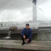  -,   Nizomiddin, 32 ,   ,   , c 