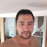  ,  ALEK, 33