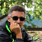  ,  Viktor, 65