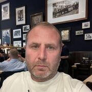  ,  Viktor, 42