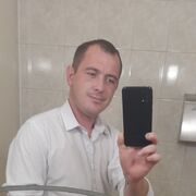  ,   Maxim, 33 ,   ,   , c 