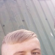  ,   Igor, 25 ,   