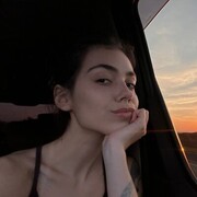  , 