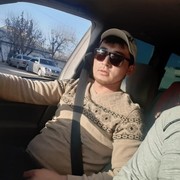  ,  Rustam, 33