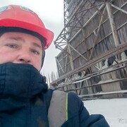  ,  Maksim, 36