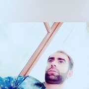  ,  Kamil, 35