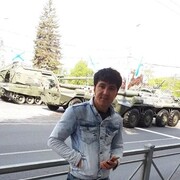  ,   Akrom, 33 ,   ,   