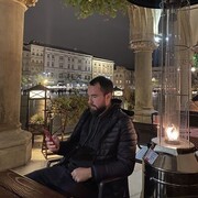   ,  Nikita, 33