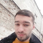  ,   Maxim, 34 ,   ,   , c , 