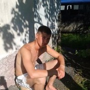  -,   Stanislav, 32 ,  
