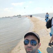  ,   Farid, 39 ,  
