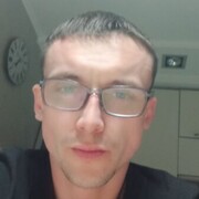  ,  Nikas, 33