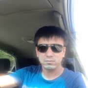  ,  Rahmatillo, 30