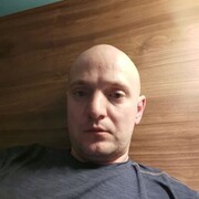  ,  Maksim, 41