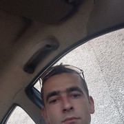  ,   Nykolai, 32 ,  