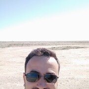  ,  Oybek, 43