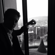  ,   Leon, 33 ,   ,   , c 