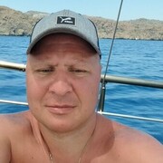  ,  Maks, 43