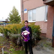  ,  Denis, 33