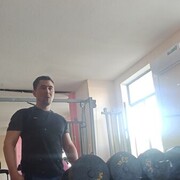  ,   Uma, 39 ,   ,   