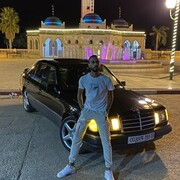  ,   Zakaria, 32 ,   ,   