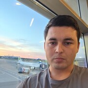  ,  Ravshanbek, 25